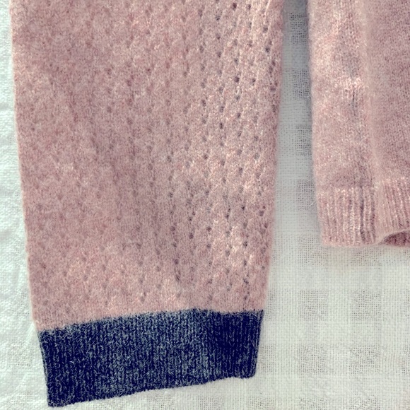 Knyt & Lynk 100% Cashmere V-Neck Sweater - Picture 5 of 9